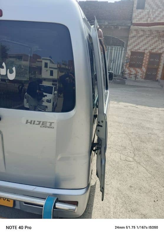 Daihatsu Hijet 2013 bat 2018/0315.3818. 986. Call 2