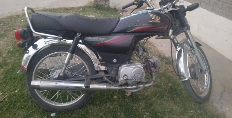 Honda CD 70 Clour Black Model 2017 3