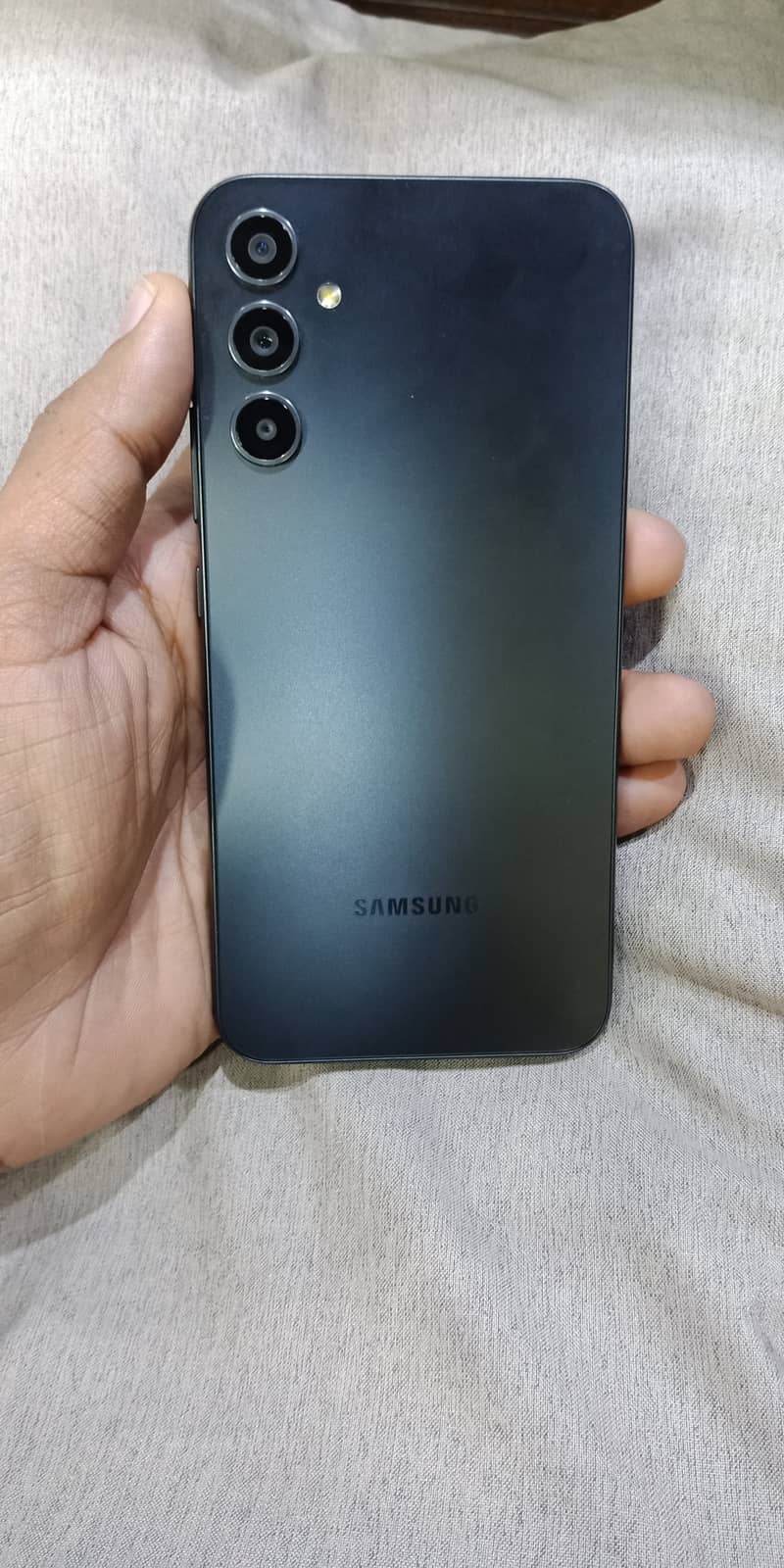 samsung A34 5G black colore lush condition 5