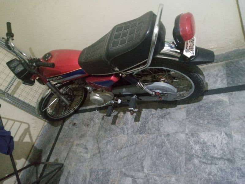 Honda cg 125 2003 model 2