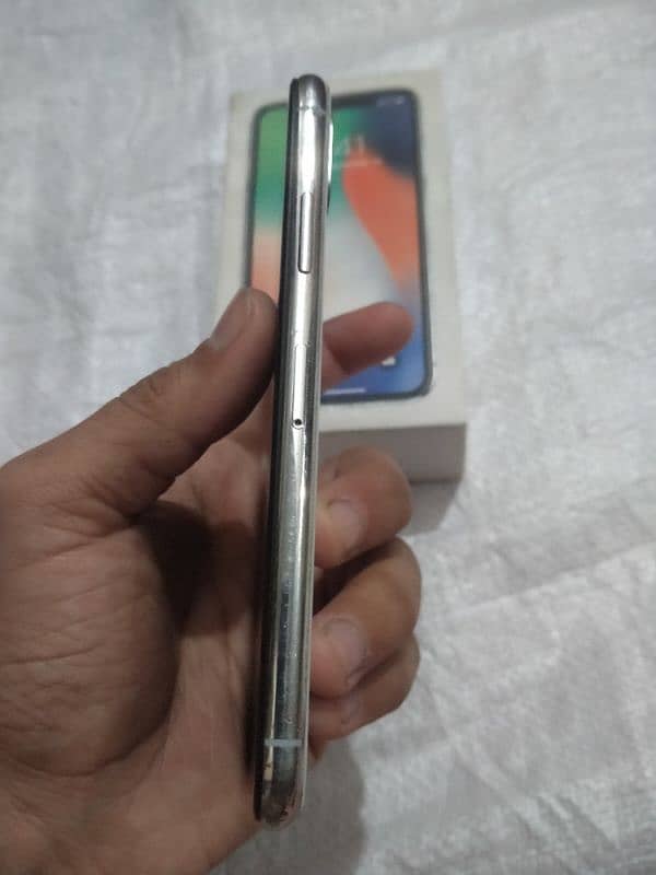 iphone x 256gb official PTA approved factory unlocke penal shade minor 11