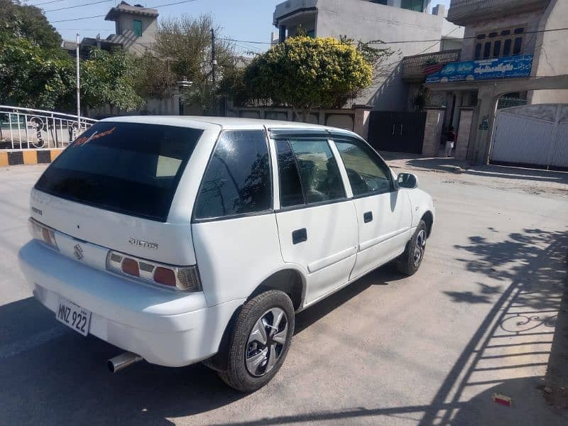 Suzuki Cultus VXR 2001 11