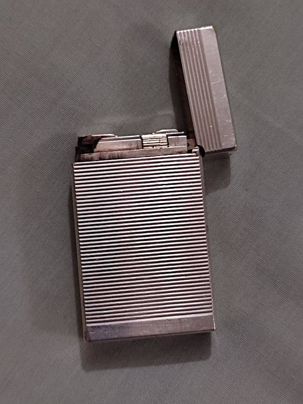 gas lighter DEPONT france made 2