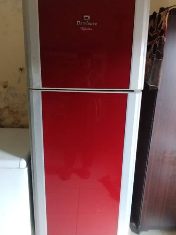 Dawlance big size refrigerator 0