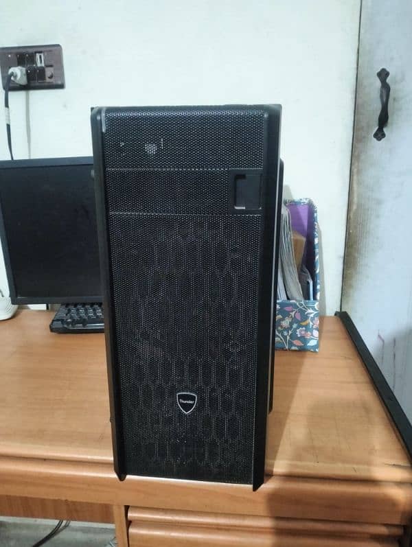 Gaming Pc Core i5 4th Generation with 2gb graphic card 1