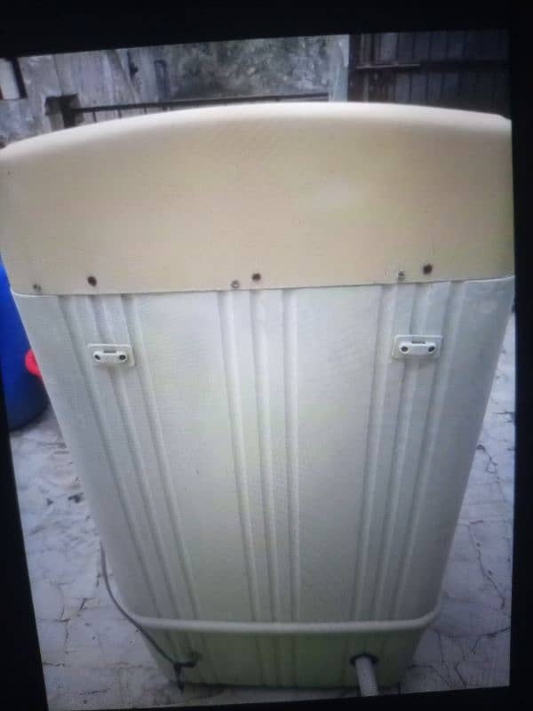 United washing machine all okay genuine condition 5