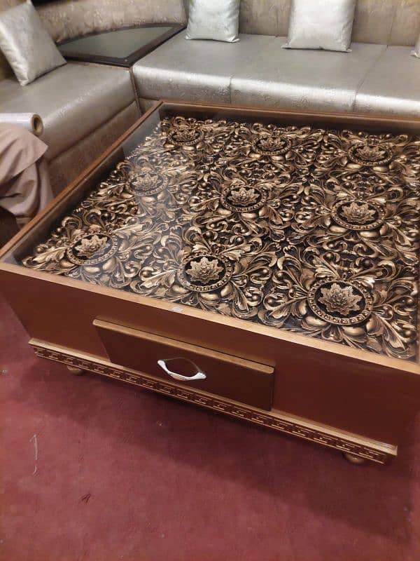 centerTable Top glass 1