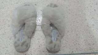 Branded slipper for women