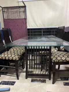 Dining Table with 6 chairs