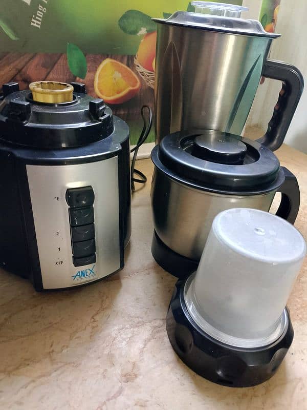 anex juicer and blender machine in original condition 2