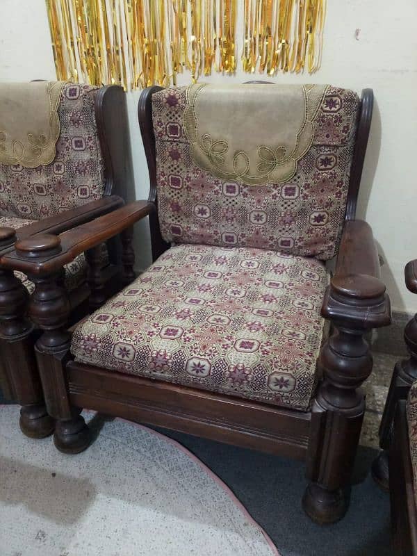 5 seater wooden sofa set for sale/ 03110545393 1