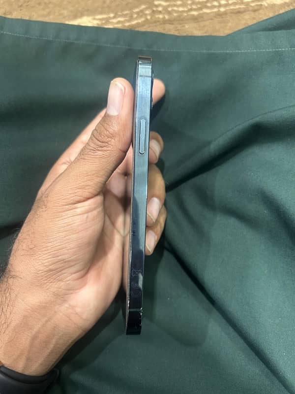 iPhone 12pro(non pta) 0