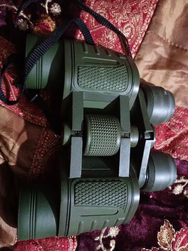 Binoculars 1