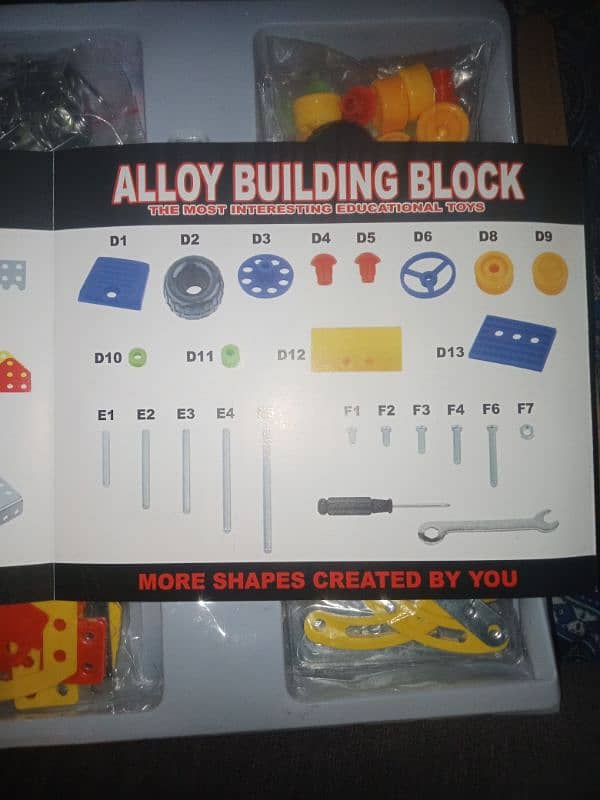 Alloy Building Set. 11