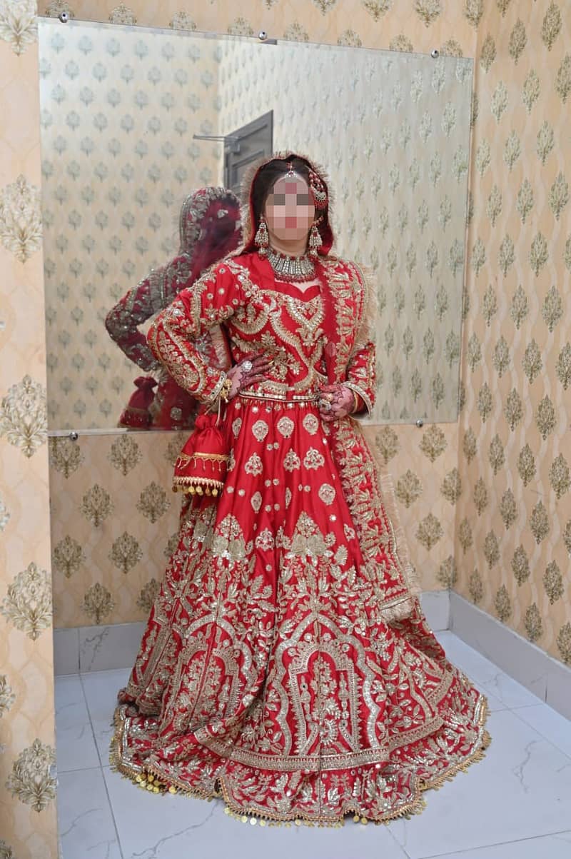 kashee's Red Bridal Lehnga 1 time Used 3