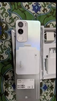 Vivo y19s 6/128 gb 0324-7409,865 My WhatsApp Number