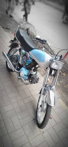 I AM SALING eagle star bike for sale go Saman is ko laga ha vo geniun