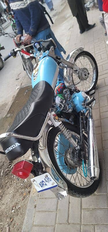 I AM SALING eagle star bike for sale go Saman is ko laga ha vo geniun 3