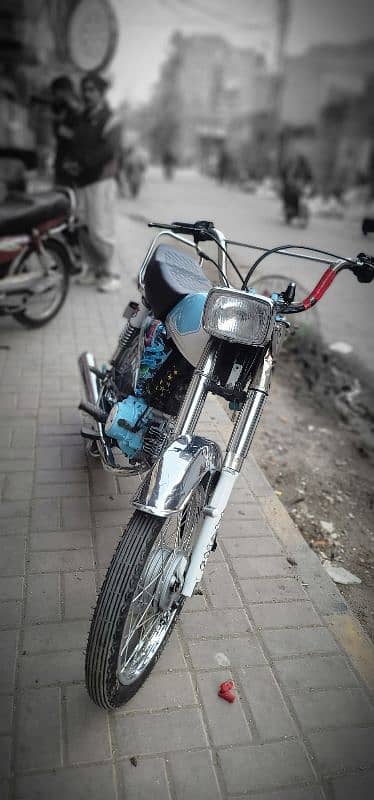 I AM SALING eagle star bike for sale go Saman is ko laga ha vo geniun 8