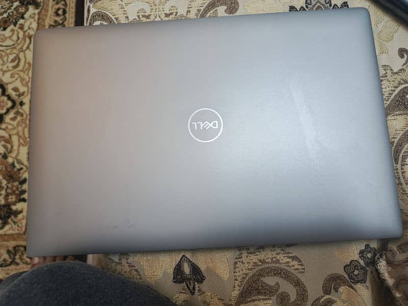 dell precision 5540 I9 9th Gen 9880H Processor 32GB 2