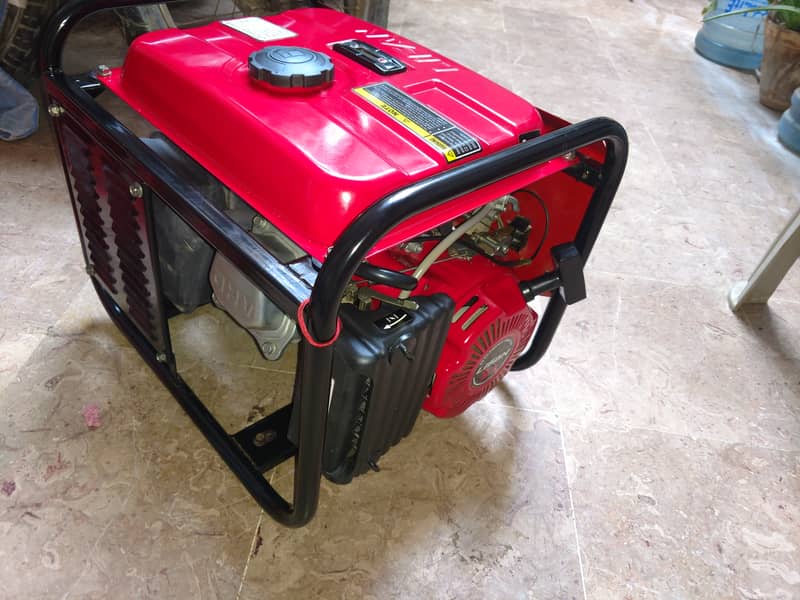 Lifan Lf 2100 GF3  Condition like new 1.2 Kva 50 hours used only 7