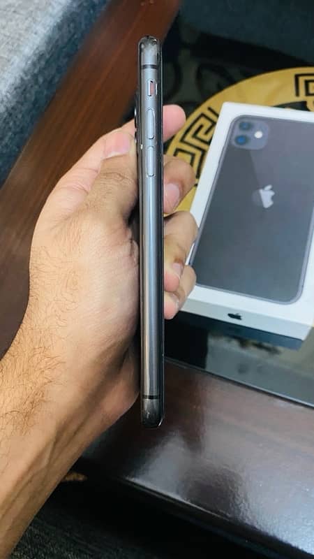 iphone 11 Dual PTA 128 GB 2