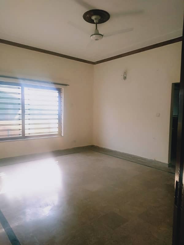 12 Marla upper portion for rent 8