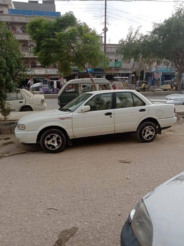 Nissan Sunny 1993 JX 4