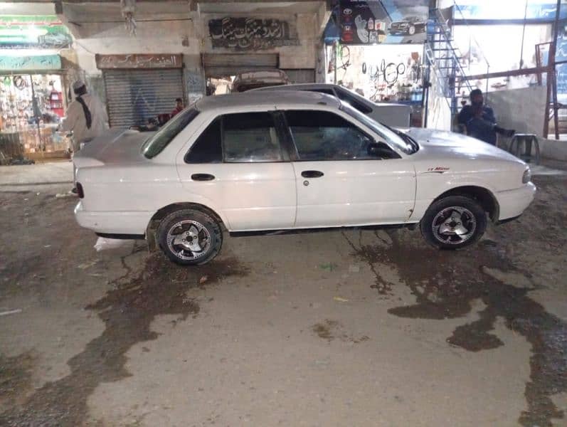 Nissan Sunny 1993 JX 7