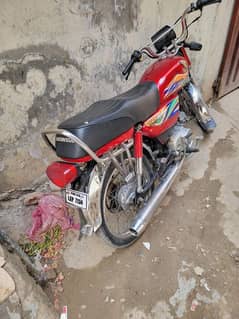 Honda  cd 70