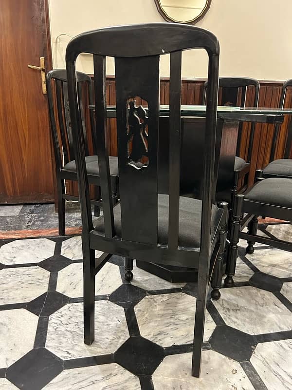 Beveled Glass Top Dining Table with 6 Kikar Chairs 5