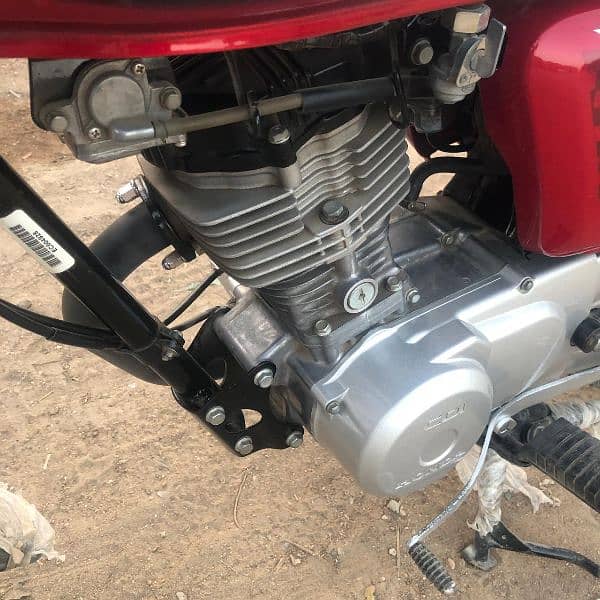 Honda 125 new condition 900 km genion drive 13