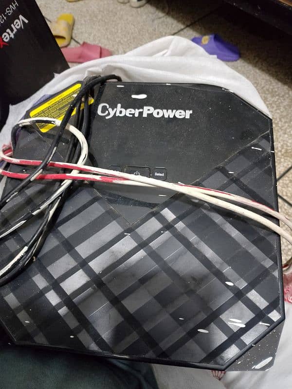 need to sell 1000 wats UPS CyberPower 0