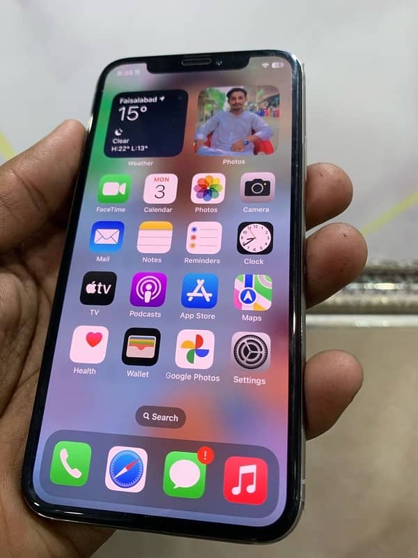 I phone x 256 gb koi bi fault Nahi ha 2