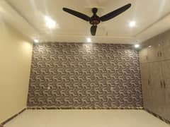 Wallpapers For Wall Decor New Latest Designs.