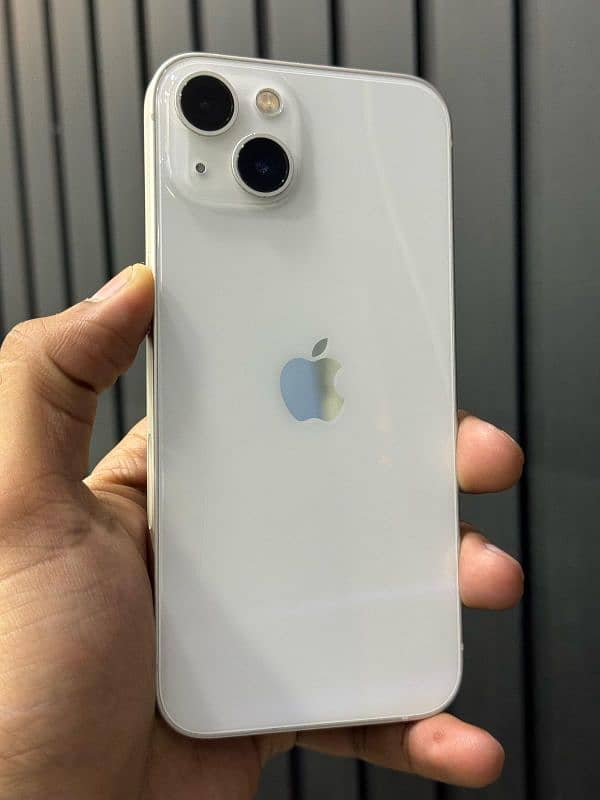 iphone 13 white 0