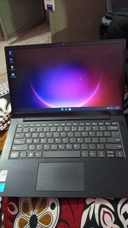 Lenovo PM Laptop with BOX 3