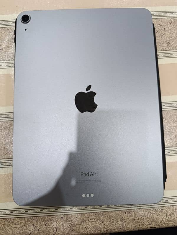 Ipad air 6 gen M2 chip 128gb Official Warranty available till 2026 Feb 3