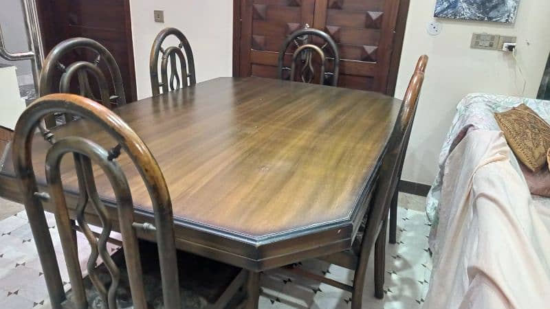 dining table with six chair's 0