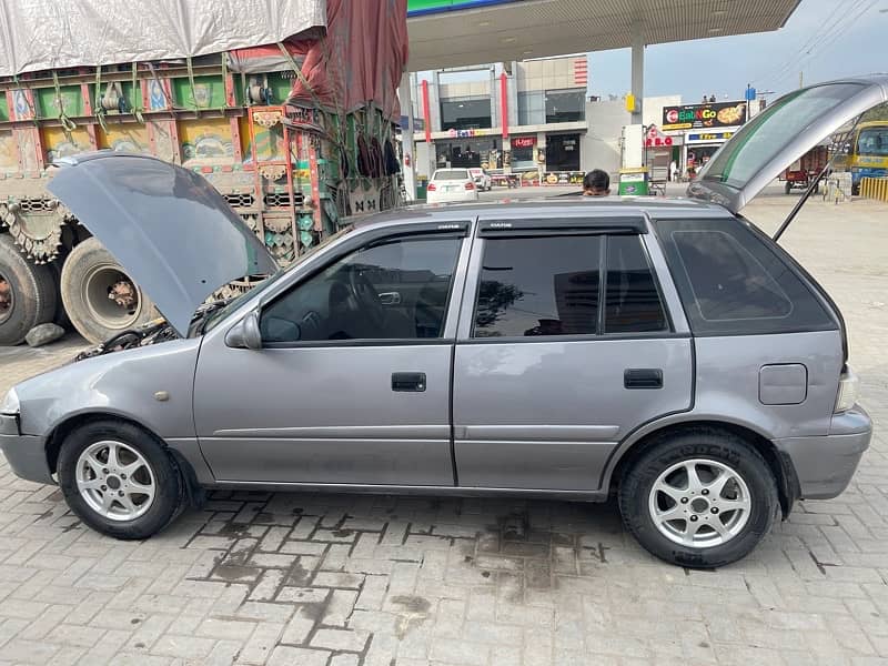 Suzuki Cultus VXR 2016 11