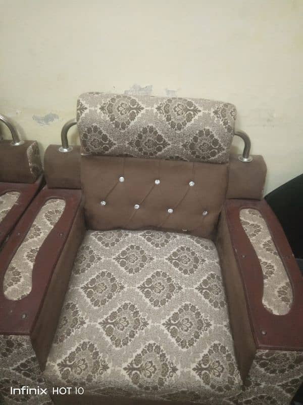 5 seater sofa for sale urgent 1