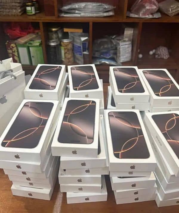 i Phone 8plus, 11,12,13,14,15 pro max on instalment Whatsap 3062623924 7