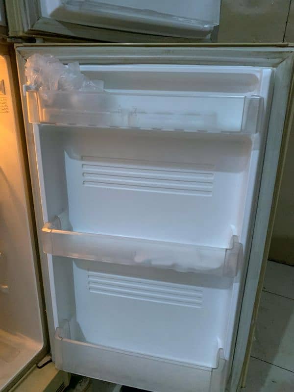 PEL Refrigerator 0