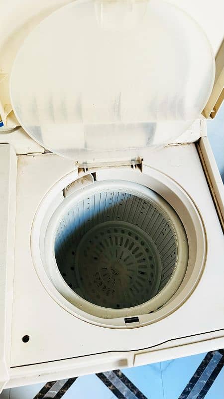 Haier washing machine full size 2