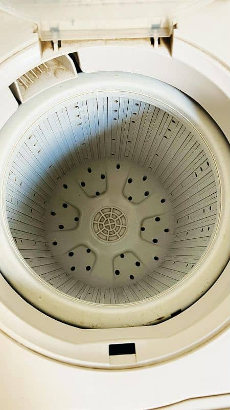 Haier washing machine full size 5