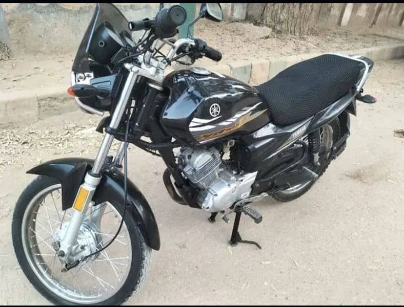 Yamaha YB125 Z 2020 6