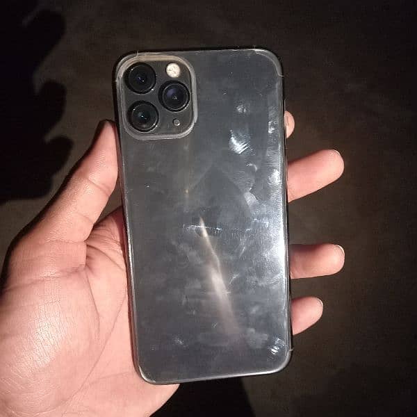 iphone 11 pro 256 Gb non PTA. condition 10/10. health 100 0