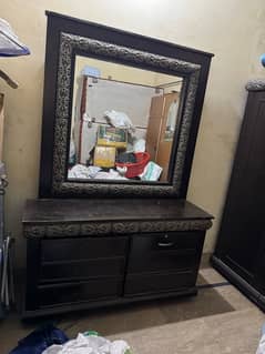 dressing table for sale with mirror