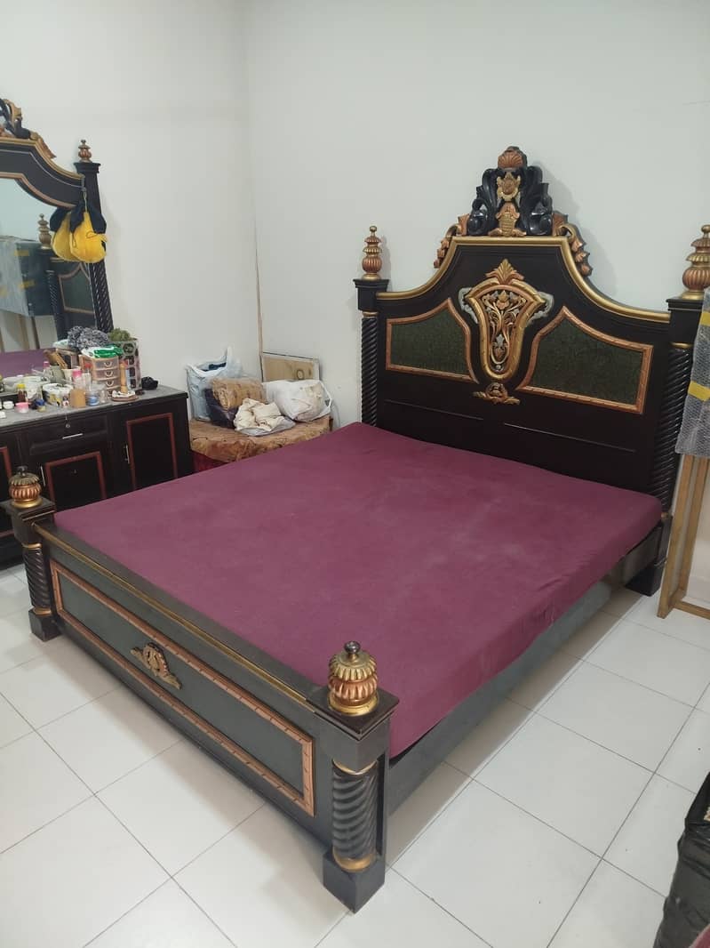 Wooden Bedroom Set for Sale 0