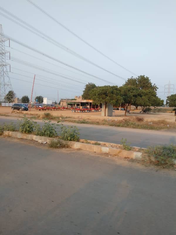 120 SQ YARD NEXT TO CORNER TRANSFER PLOT VIP LOCATION IN BLOCK 2 FOR SALE 4